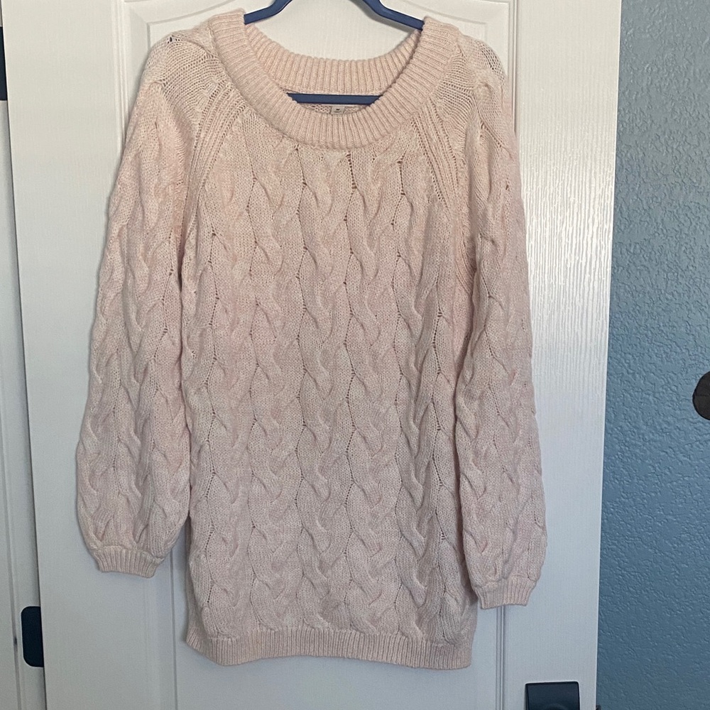 Women’s sweater